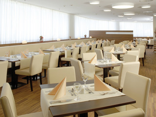 Hotel Austria Trend West/airport