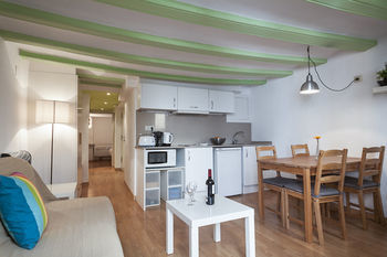 Inside-bcn Vidreria Apartments