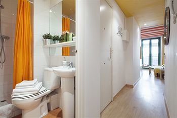 Inside-bcn Vidreria Apartments