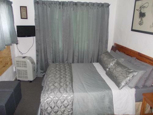 Villa Ocean Crest B&B
