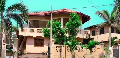 Hotel The Breeze Residence