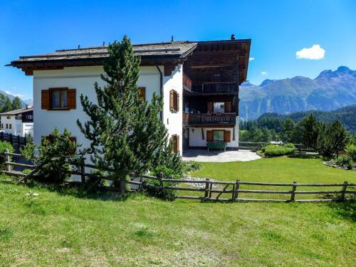 Apartment Chesa S�l Muot