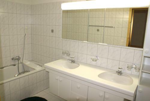 Apartamentos Fewo Haus Am Bach