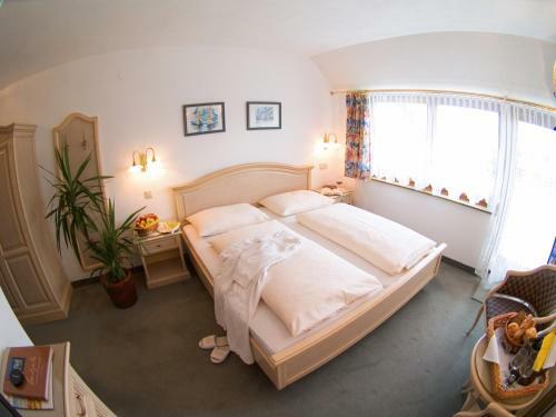 Gartenhotel & Weingut Pfeffel D�rnstein