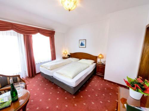 Gartenhotel & Weingut Pfeffel D�rnstein