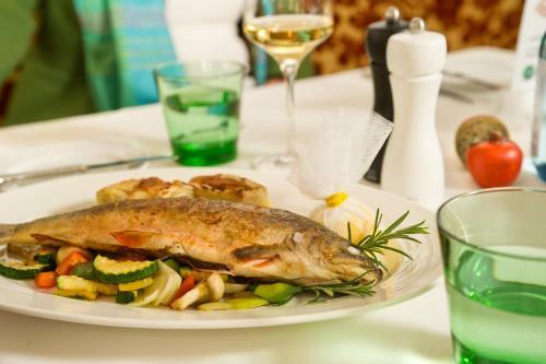 Gartenhotel & Weingut Pfeffel D�rnstein
