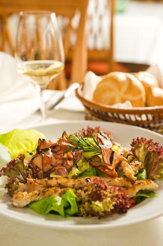 Gartenhotel & Weingut Pfeffel D�rnstein