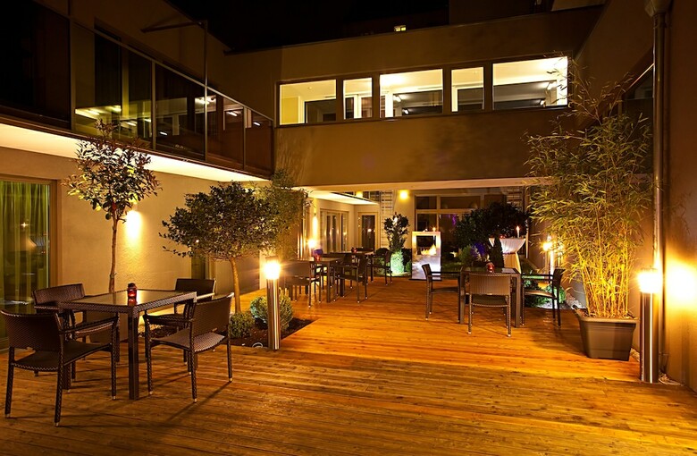 Hotel Pakat Suites