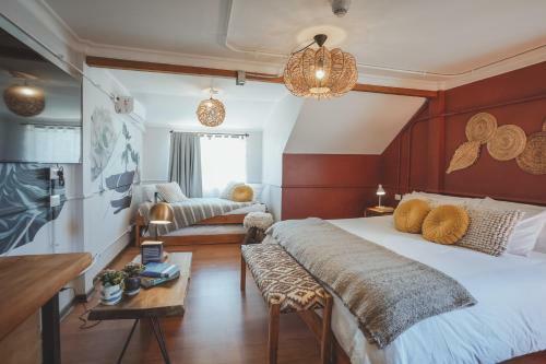 Hotel Socialtel Plaza Puc�n