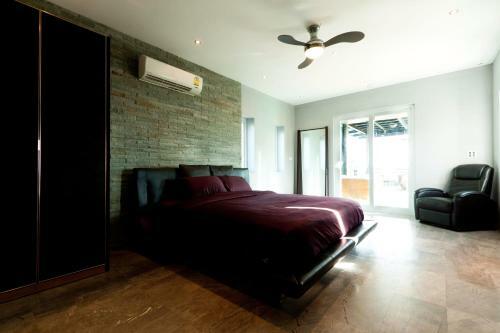 The Promenade Villa By Holiplanet