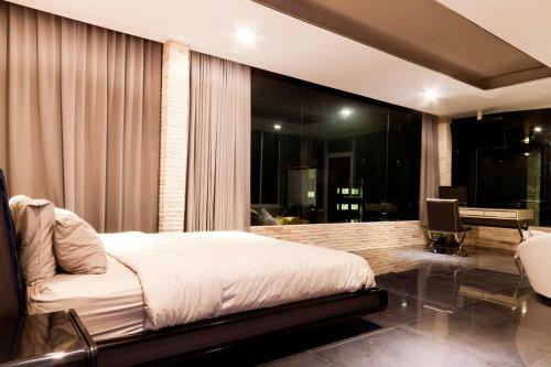 The Promenade Villa By Holiplanet