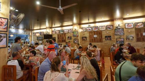 Kata Beachwalk Hotel And Bungalows