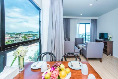 Apartamentos Dlux Condominium Phuket