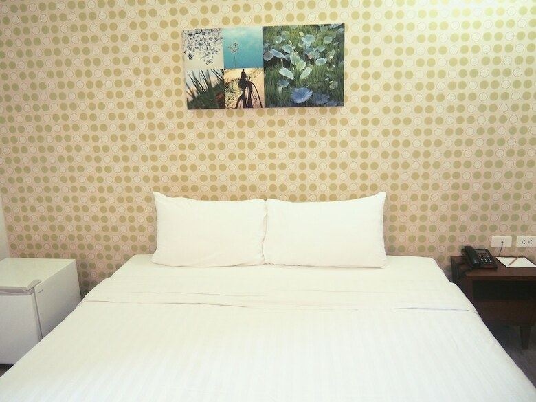 Hotel Retroasis