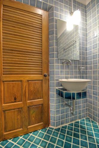 Hostal Saeng Panya Home