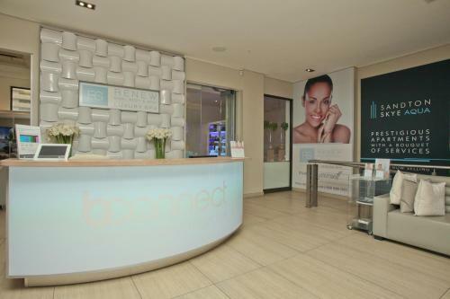 Apartamento Sandton Skye Unit 702