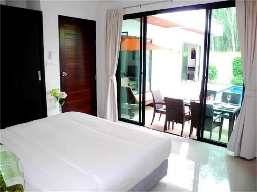 Intira Villa Rawai 2 Bedrooms Villa