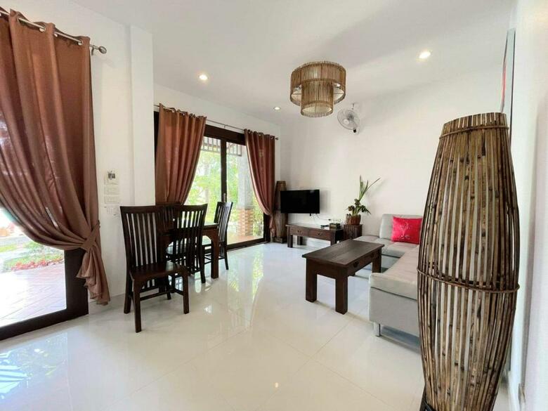 Hotel Arthaya Villas