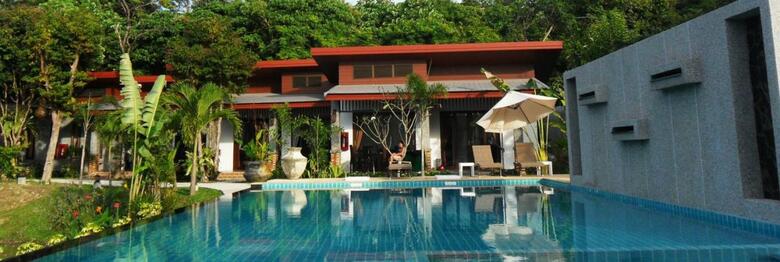 Hotel Arthaya Villas