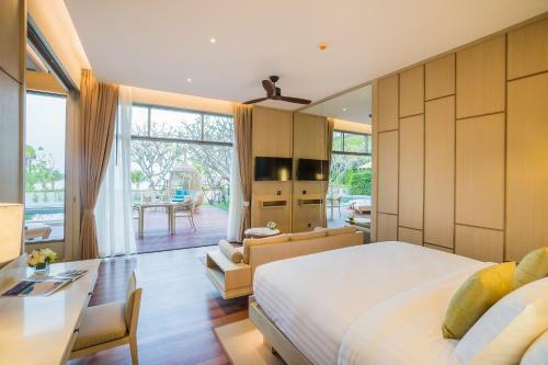 Hotel Avani+ Hua Hin Resort