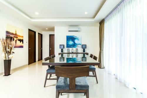 Laguna Park Villas