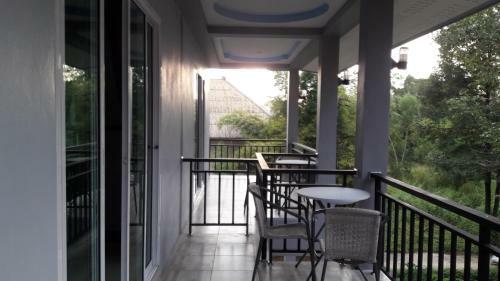 Hotel Tamarind Twin Resort