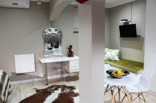 Hostal A' Queenslin Guesthouse