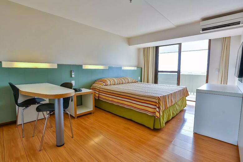Hotel St. Paul Plaza