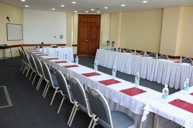 Hotel San Juan Executive
