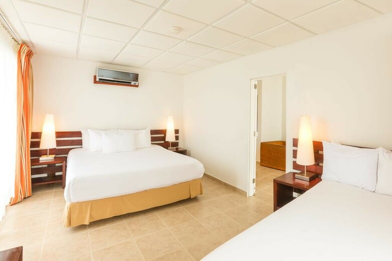 Hotel Decameron Los Delfines All Inclusive