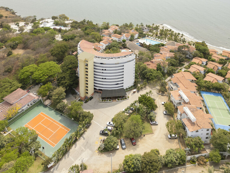 Hotel Decameron Gale�n