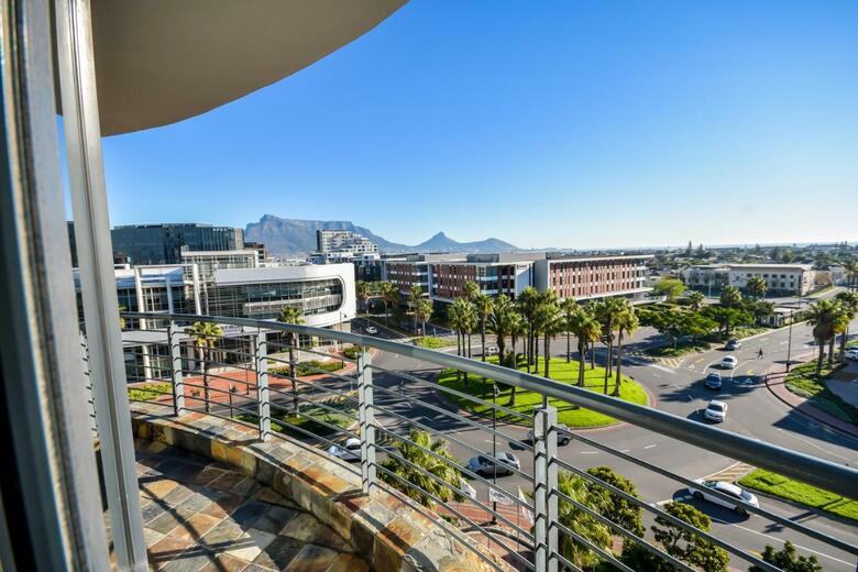 Hotel Protea Colosseum