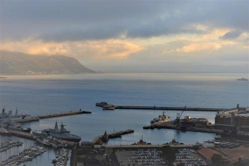 Apartamento Heavenly Ocean Mountain View Studio