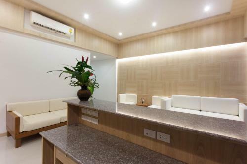 Hotel Chalong Princess Pool Villa Resort