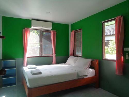 Hostal Sarm Mork Guest House