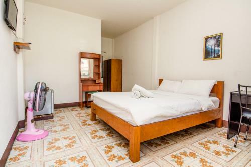 Hostal Sarm Mork Guest House