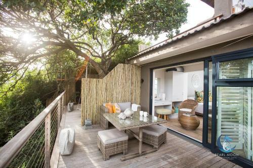 Hostal Pearl Moon Boutique Suites