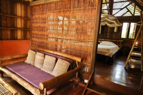 Hotel Naga Hill Resort
