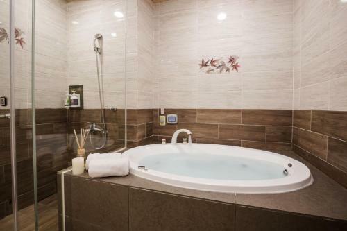 Motel Duo Romance Hotel