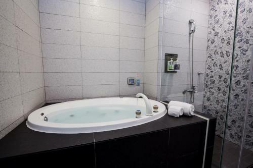 Motel Duo Romance Hotel