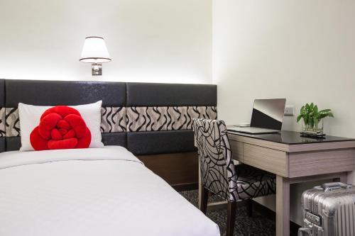 Hansome Business Hotel