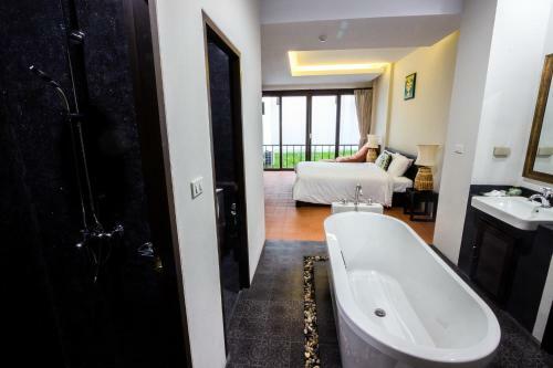 Hotel Jamadevi Lamphun