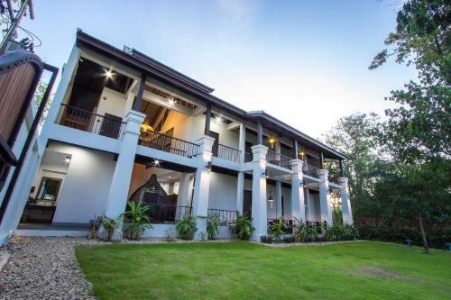 Hotel Jamadevi Lamphun