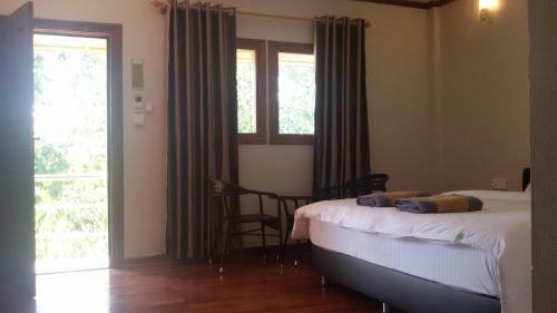 Hostal Lipe Village