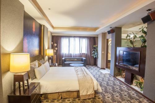 Spring Breeze Hotel