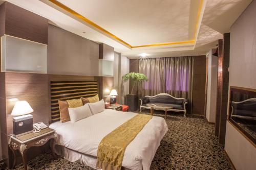 Spring Breeze Hotel