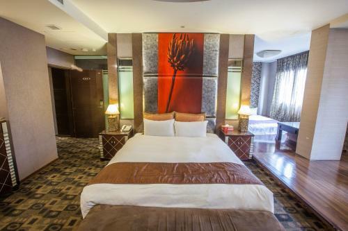 Spring Breeze Hotel