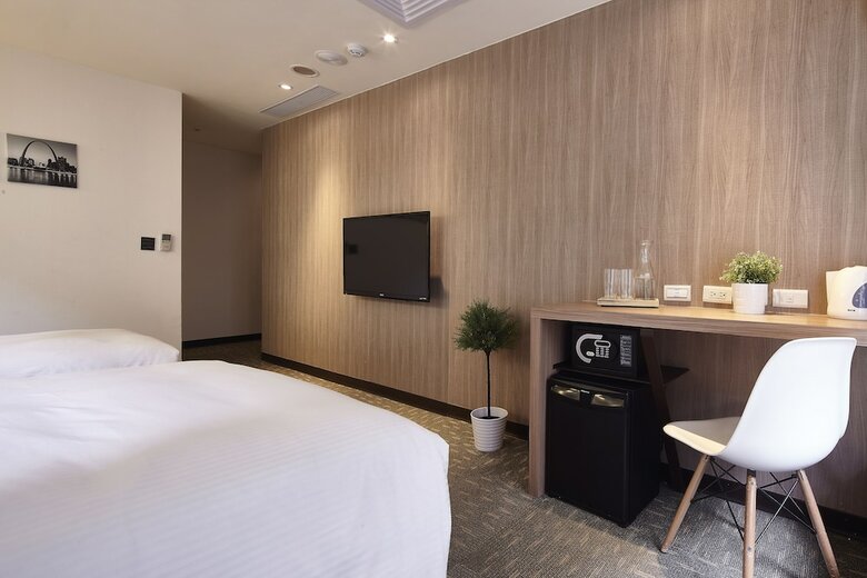 Via Loft Hotel
