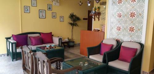 Hostal Klai Hat Inn