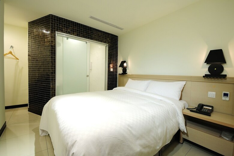 Bravo Hotel